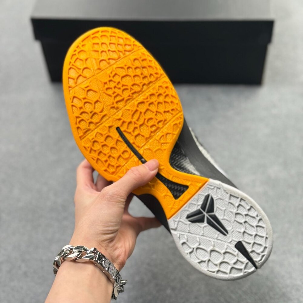 Nike Kobe Vi Protro 6 - image 6